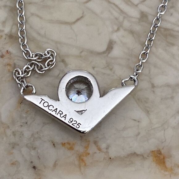 Tocara 925 Sterling Silver & Cubic Zirconia V Necklace Adjustable Length - Picture 3 of 7